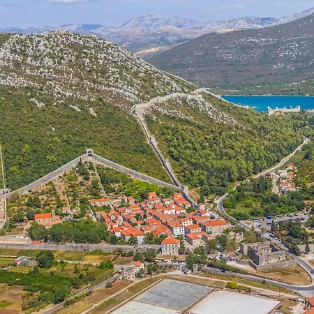 Villa Mali Ston Апартаменты