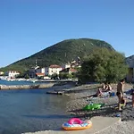 Villa Mali Ston Apartamento *