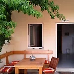 Villa Mali Ston Apartamento
