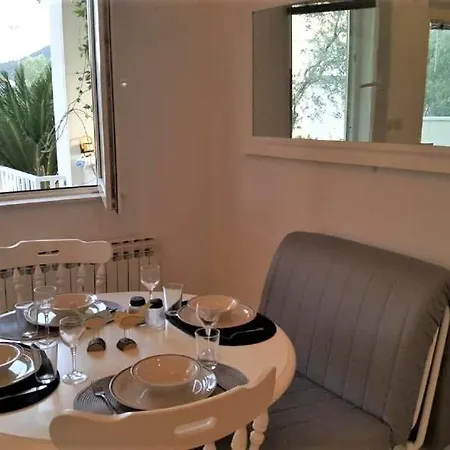 Villa Mali Ston *
