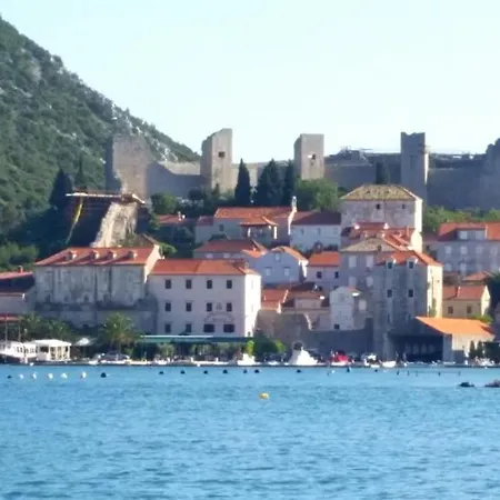 Apartment Villa Mali Ston