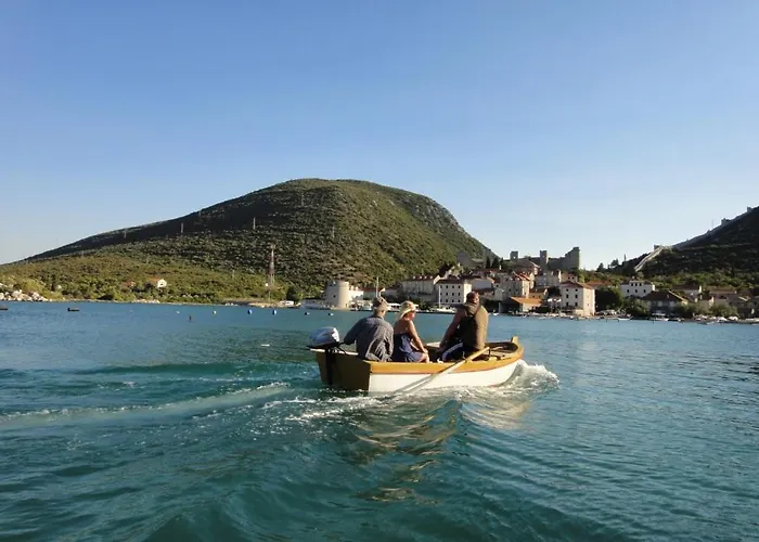 Villa Mali Ston شقة